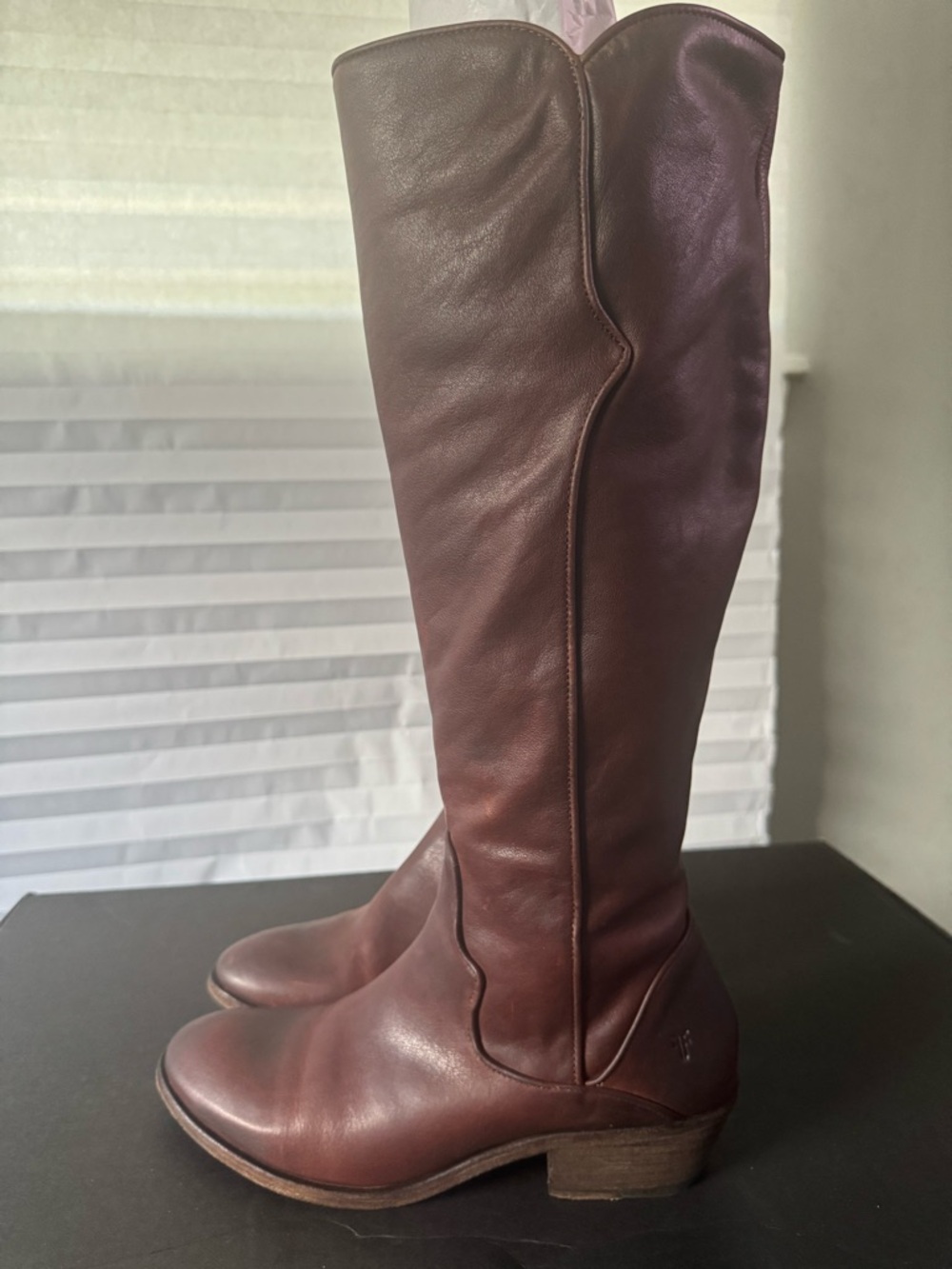 Frye Carson Piping Talk - Redwood- Used Once - Picture 6 of 9